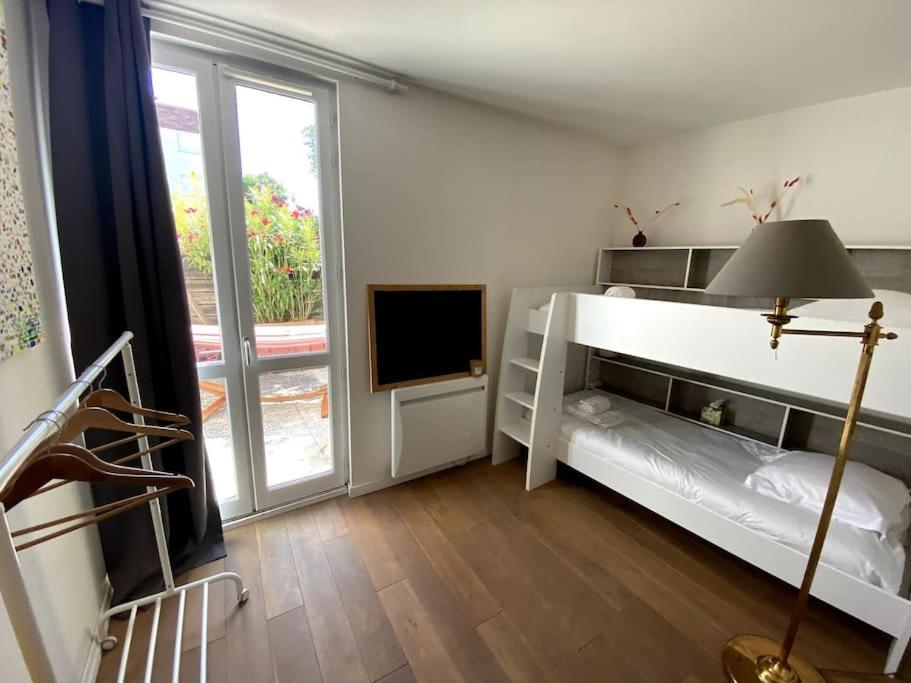 Charme Et Calme Au Coeur De Bordeaux Apartment Екстериор снимка